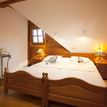 샬레 Mountain Chalet Podgorje With Pool - Happy Rentals *