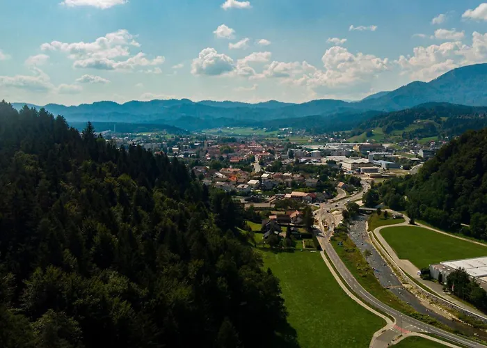 Chalet Podgorje With Pool - Happy